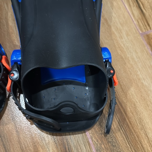 ⭐️ Fins - Picture 4 of 9